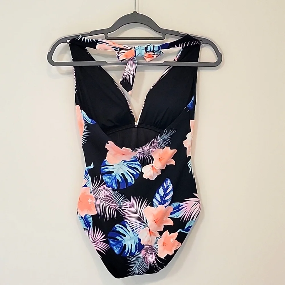 DKNY Women's Floral One Piece Halter Style Swimsuit Sz Medium NWT - Picture 9 of 11